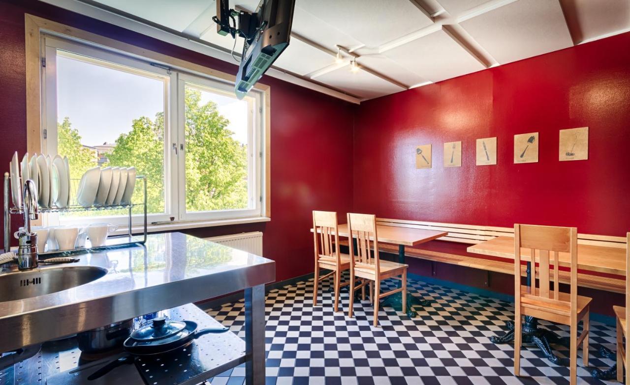 Eurohostel Hostel *